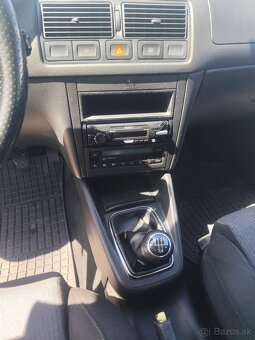 Predam VW GOLF 4 1.6 FSI - 8