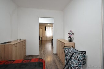 Cífer : Na predaj 1-izbový. byt prerobený na 2-izbový. - 8