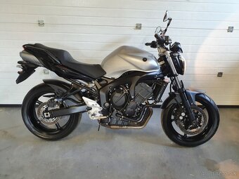 YAMAHA FZ6-NGH S2 - 8