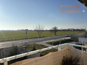 VYMEŇ SUSEDA - Prenájom 2 izb. slnečného bytu s balkónom, p - 8