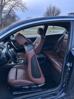 BMW - 8