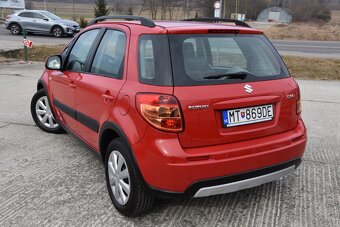 Suzuki SX4 1.5 GLX Urban Line - 8