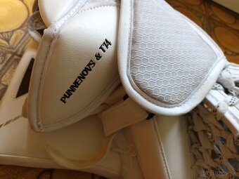 Brankárska lapačka Bauer Vapor Hyperlite 2, custom, klas. g. - 8