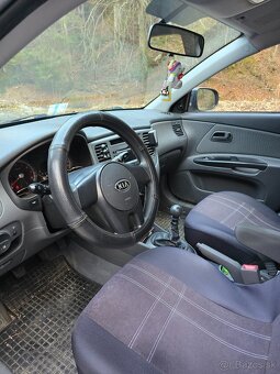 Kia Rio 2011 - 8