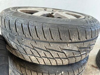 Predám zimné pneumatiky Matador 185/60 r15 + disky - 8
