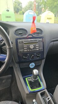 Ford Focus mk2 1.6 benzin - 8