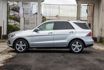 Mercedes-Benz GLE SUV 250d 4matic A/T - 8