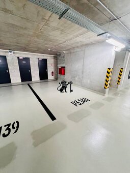 Na prenájom kompletne zariadený 1i byt s parkingom v projekt - 8