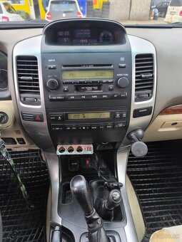 Toyota Land Cruiser 120 3.0 D-4D AT5 - 8