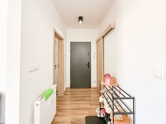 Prenájom | 2-izbový byt so zariadením a balkónom, KNM - 8