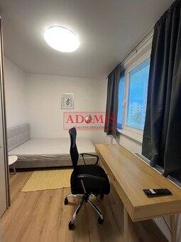 prenájom FOR RENT 4-izbový zariadený byt, ulica SNP, Košice- - 8