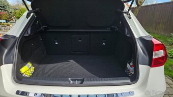 Mercedes-Benz GLA 200 d 4MATIC A/T - 8