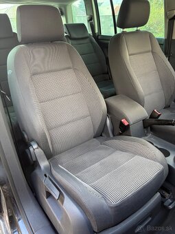 VW Touran 2.0tdi 7miest -aj na splátky - 8