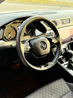 Škoda Superb 1,5 tsi ambition DSG - 8