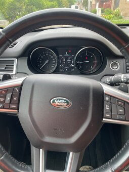 Land Rover Discovery sport - 8