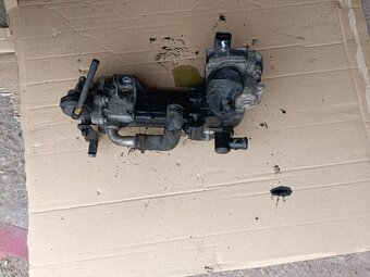 Poute diely na i30 Hyundai 1,6crdi - 8