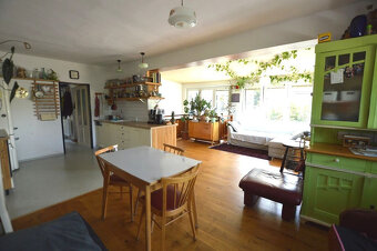 5 izb RD (chata), Plánky, pozemok 6á, les, možnosť rozdeliť - 8