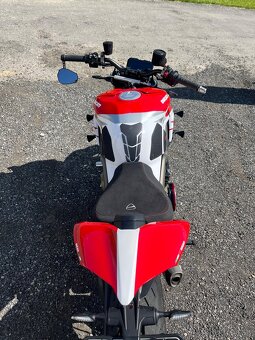 Ducati Streetfighter V4S - 8