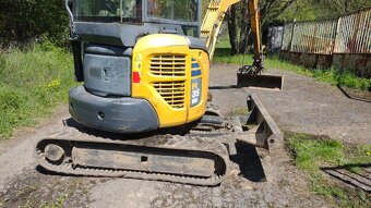 Komatsu - 8