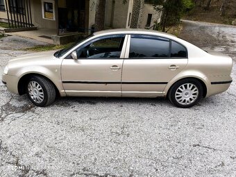 Škoda Superb 2.0 TDI Classic - 8