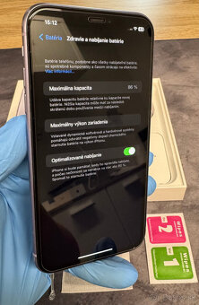 Apple iPhone 11 64 GB Purple / 86% batéria - 8