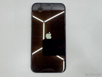 Apple iPhone 11 64gb Black (rezervované) - 8