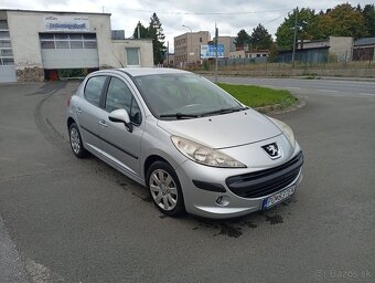 Predám Peugeot 207 1.4 - 8