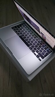 Apple MacBook Pro 13-Inch (2022, M2, 256GB - 8