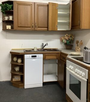 Tradičná rustikálna kuchyňa JUDITA - 8