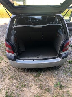 Ranault megane scenic - 8