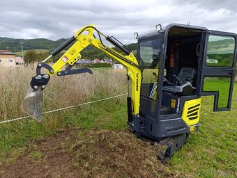 Minibager Yanmar ViO 12 predvadzaci model - 8
