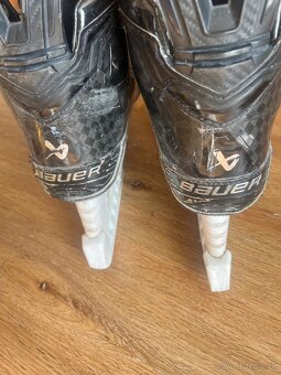 Korčule Bauer Supreme Mach - 8