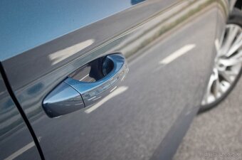 Škoda Superb 2.0 TDI DSG Style / V ZÁRUKE / - 8