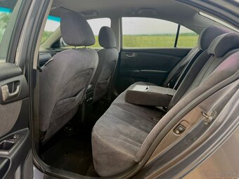 KIA Magentis 2.0 CRDI nová STK - 8
