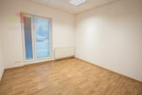 Na prenájom kancelársky priestor, 89 m², Odborárska ulica, N - 8