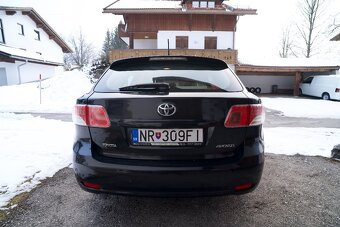 Toyota Avensis 2.0 D-4D Kombi 2009 - 8