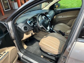 Lancia Delta 1.6jtdm 88kw 2010 - 8
