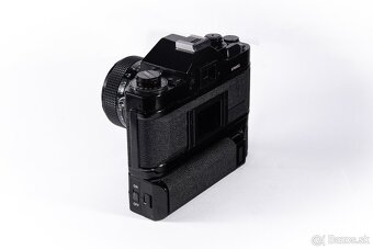 Canon A-1 a Canon FD 50mm f/1.4  Power Winder - 8