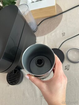 Kapsulový kávovar De'Longhi Nespresso Vertuo Pop - 8