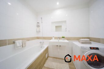 2 - izbový byt v Centre mesta Prievidza - 8