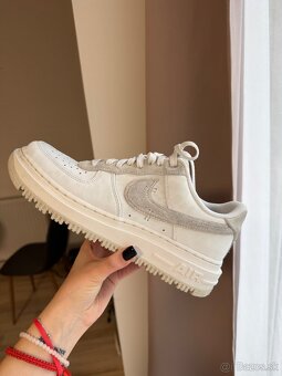 Nike Air Force 1 Luxe  EU42 - 8