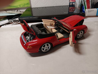predam modely porsche 1:18 2 cast obrazkov - 8