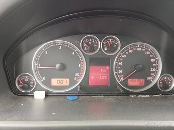 Seat Alhambra 1.9tdi 85kw r.v2000, 7 miestne - 8