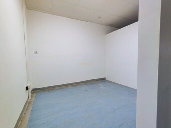 Veľkorysý administratívny priestor 260 m² - Odborárske námes - 8