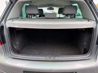 Volkswagen Golf 1.6 FSI Trendline - 8