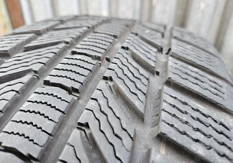 Špičkové zimné pneumatiky Continental - 235/60 r18 107H - 8