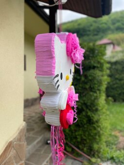 Piňata Hello Kitty - 8
