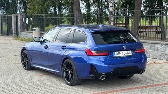 BMW 320d Touring xDrive A/T (2023) – TOP STAV,DPH,ZÁRUKA - 8