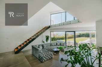 TRNAVA REALITY - EXKLUZÍVNE Novostavba luxusného 4 izbového - 8