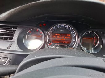 Citroen C5 - 8
